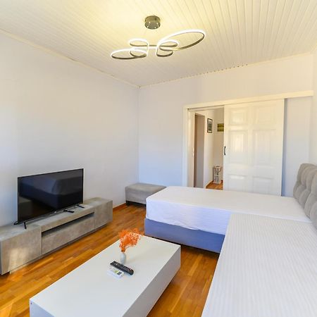 Mitropoleos Suite Corfu  外观 照片